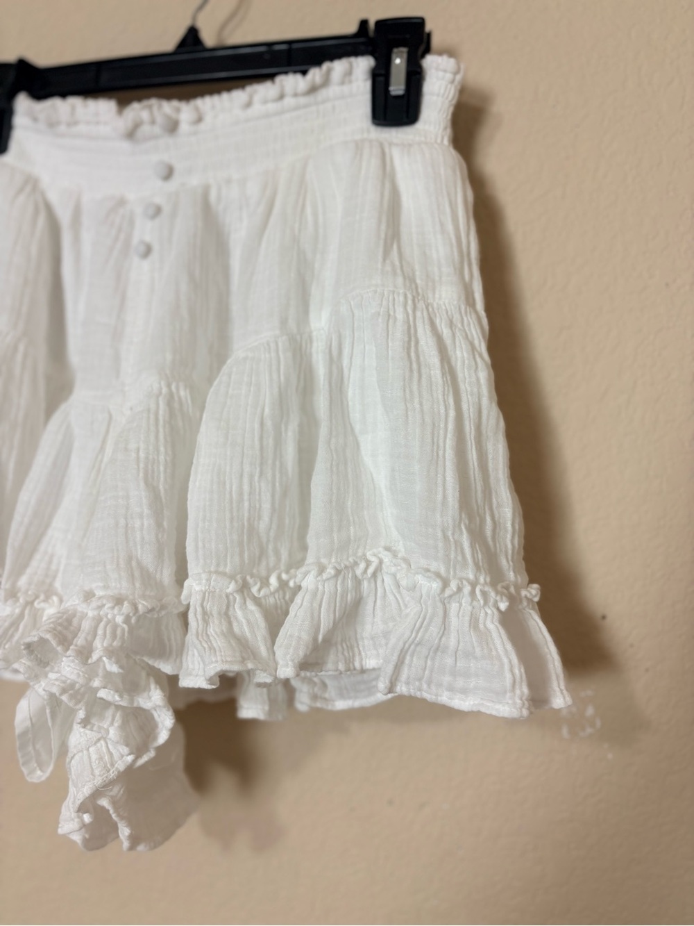 American Eagle Outfitters White High-Waist Ruffled Cotton Shorts Size Medium - Picture 4 of 13